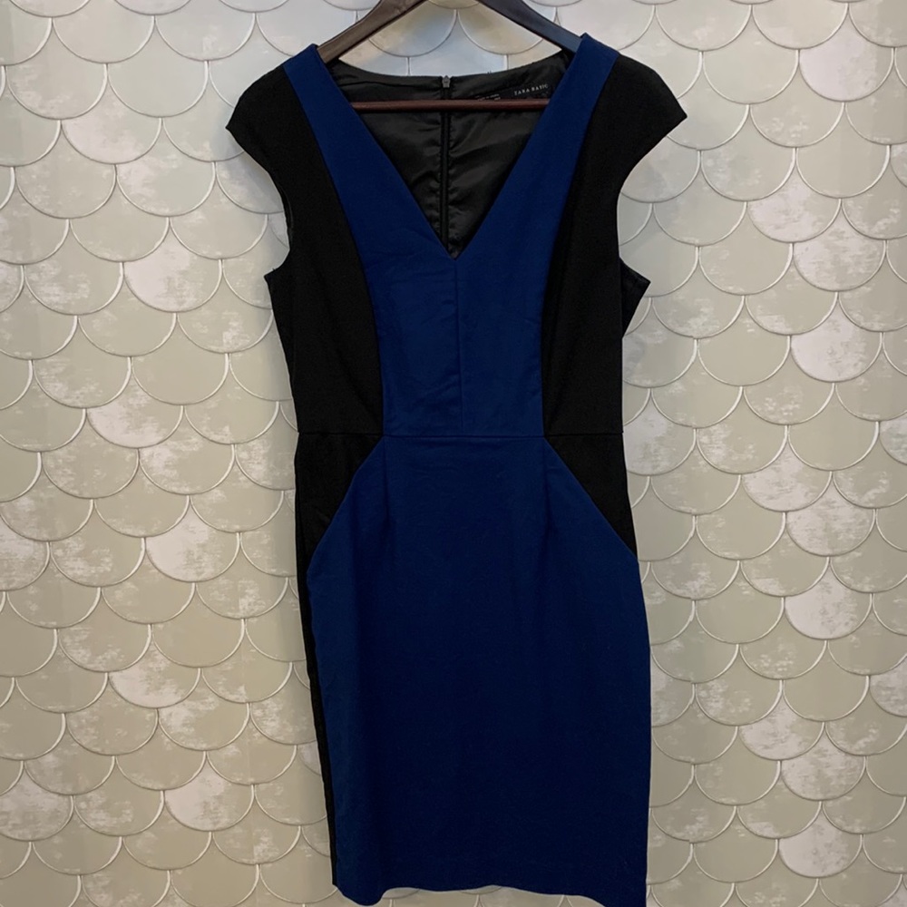 Zara Basic dress size M
